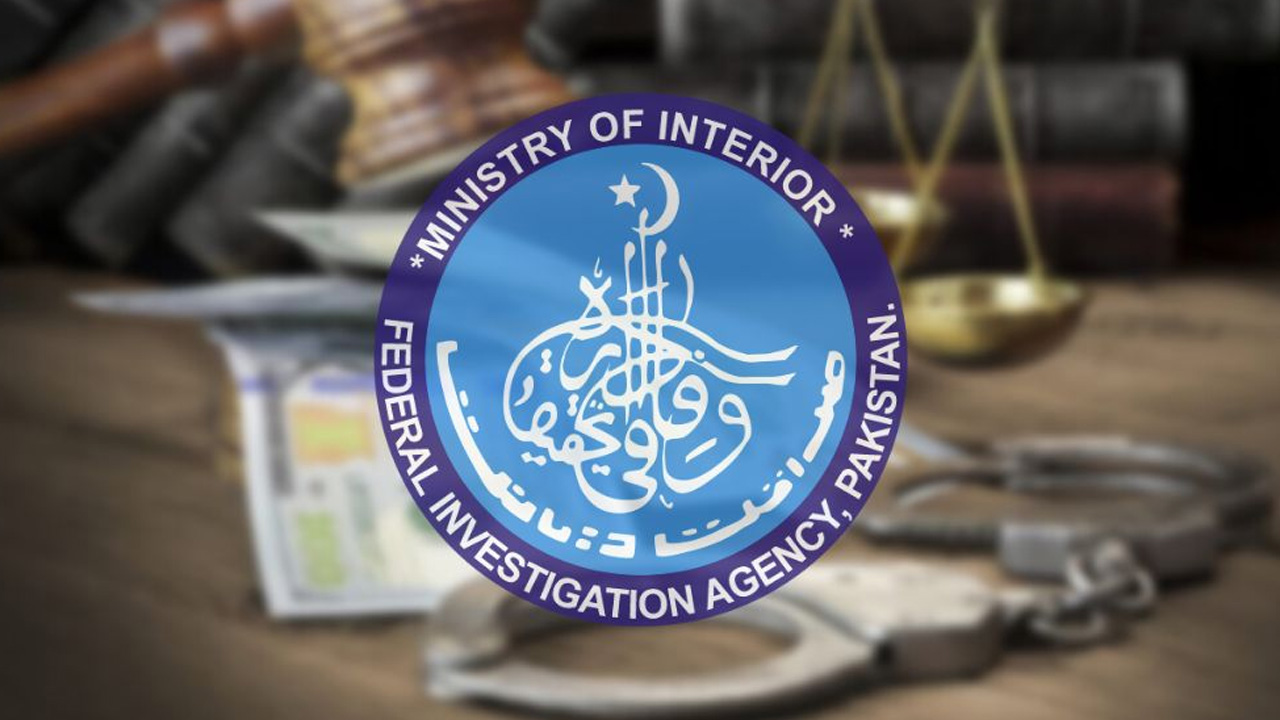 Eight Suspects Linked to International Begging Rings Arrested by FIA